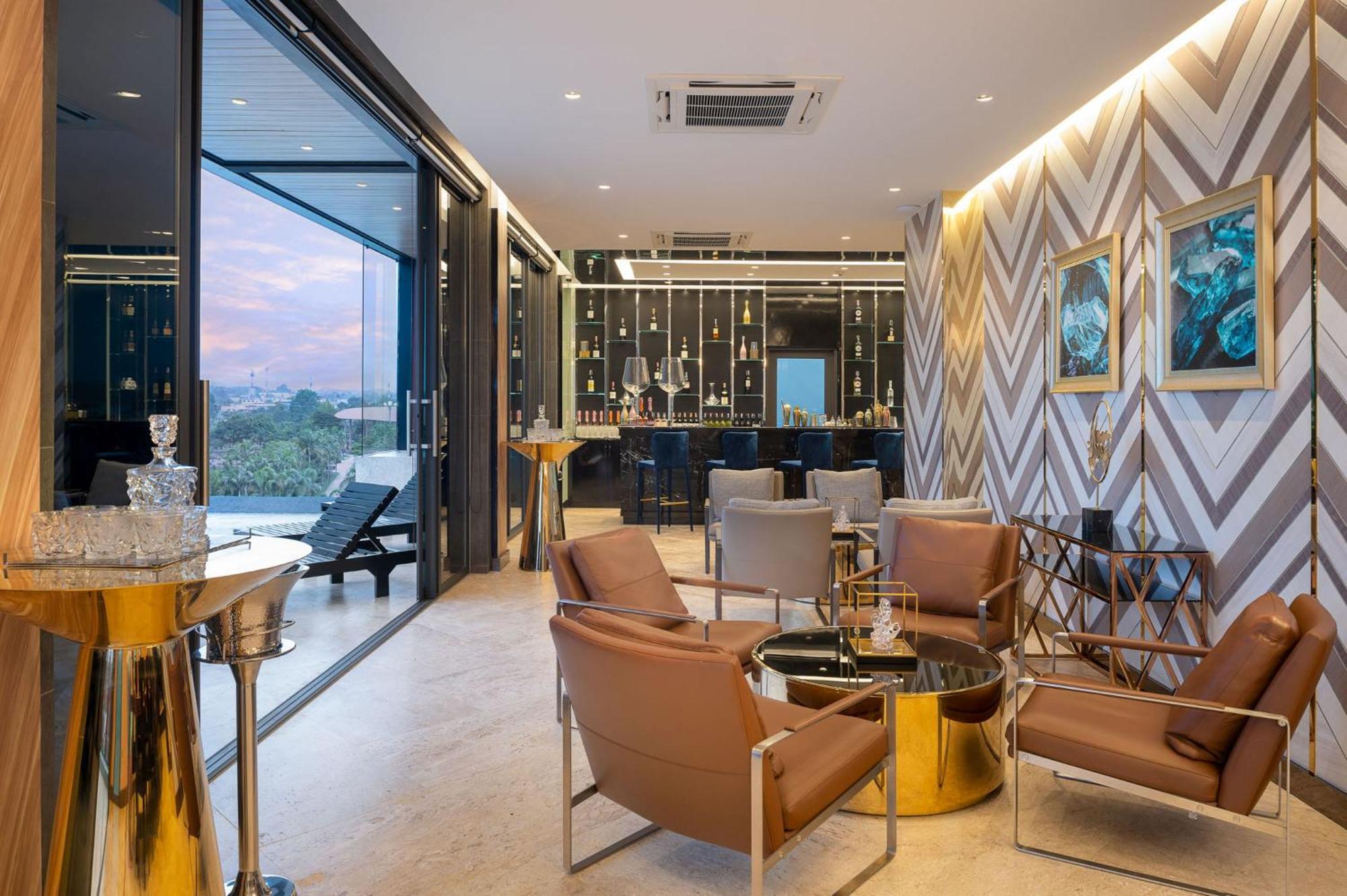 The Gems Mining Pool Villas Pattaya Nong Prue Bagian luar foto